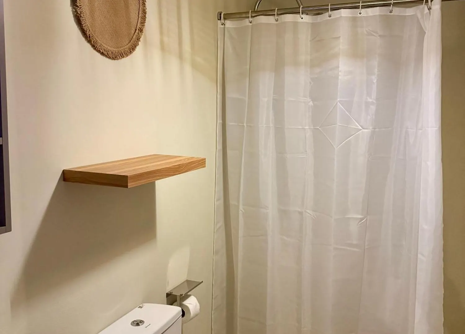 Central Located Tropical Apartment Pool Side Кюрасао