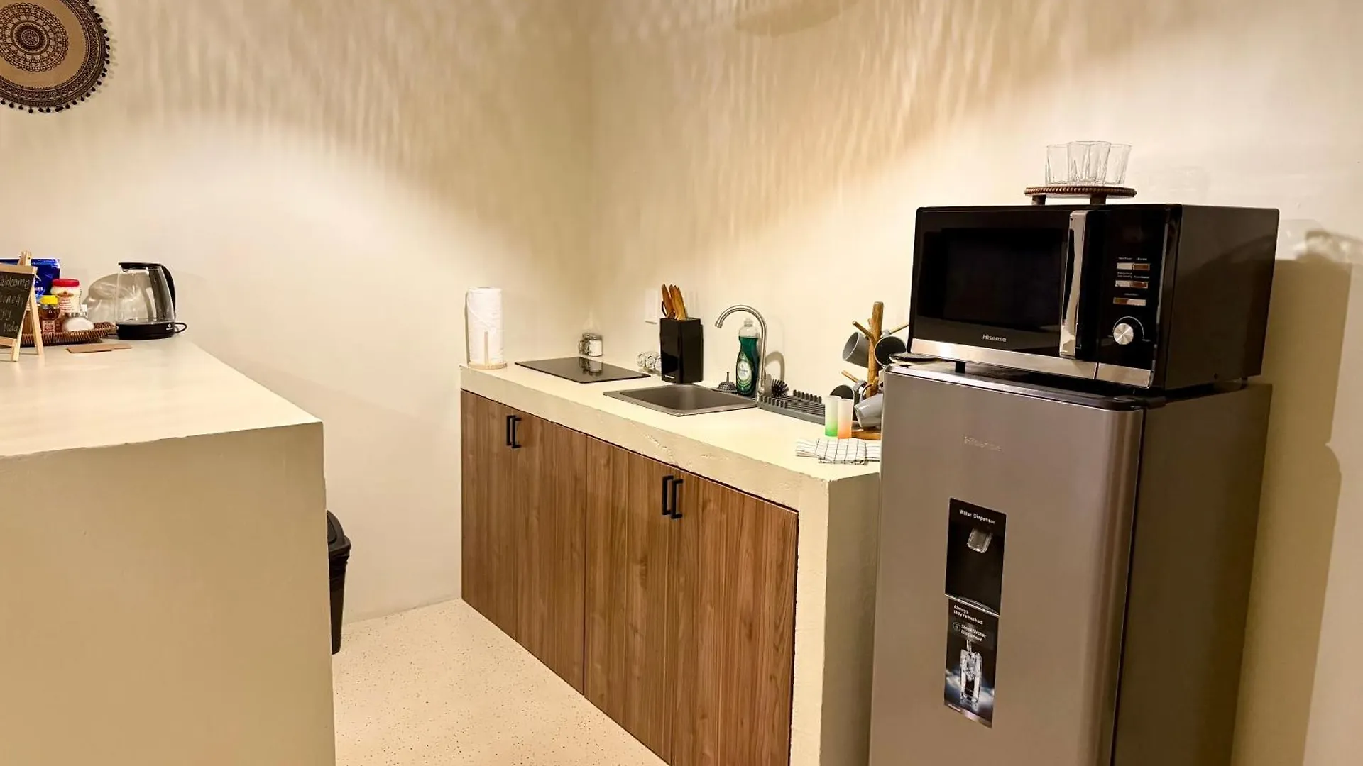 Central Located Tropical Apartment Pool Side 0*, Виллемстад Кюрасао